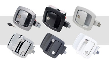 R3 - Push-to-Close Latch